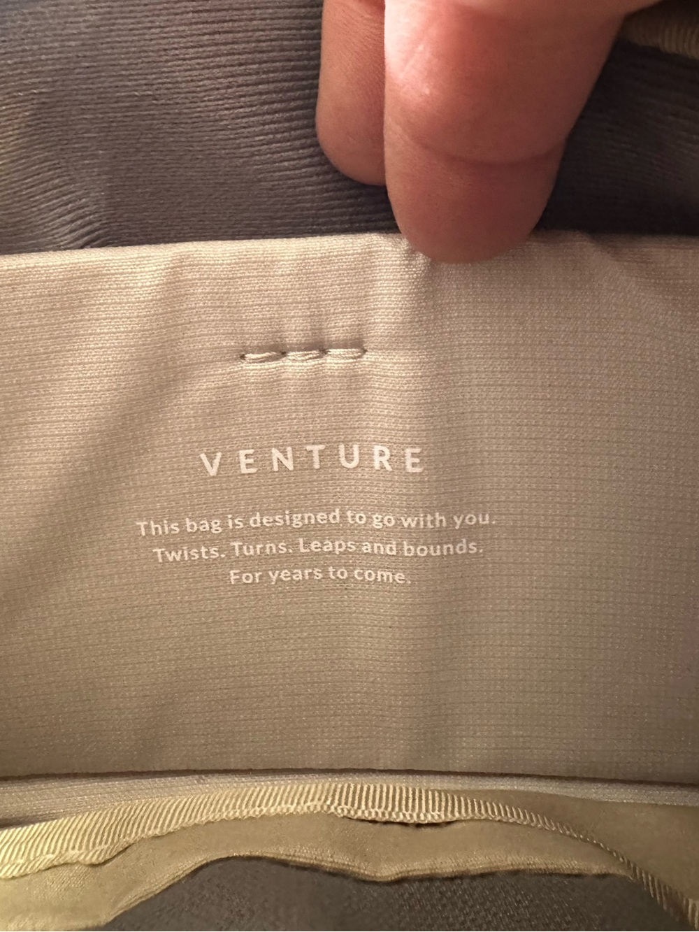 Bellroy Venture Ready Sling 2.5L - Picture 7 of 11